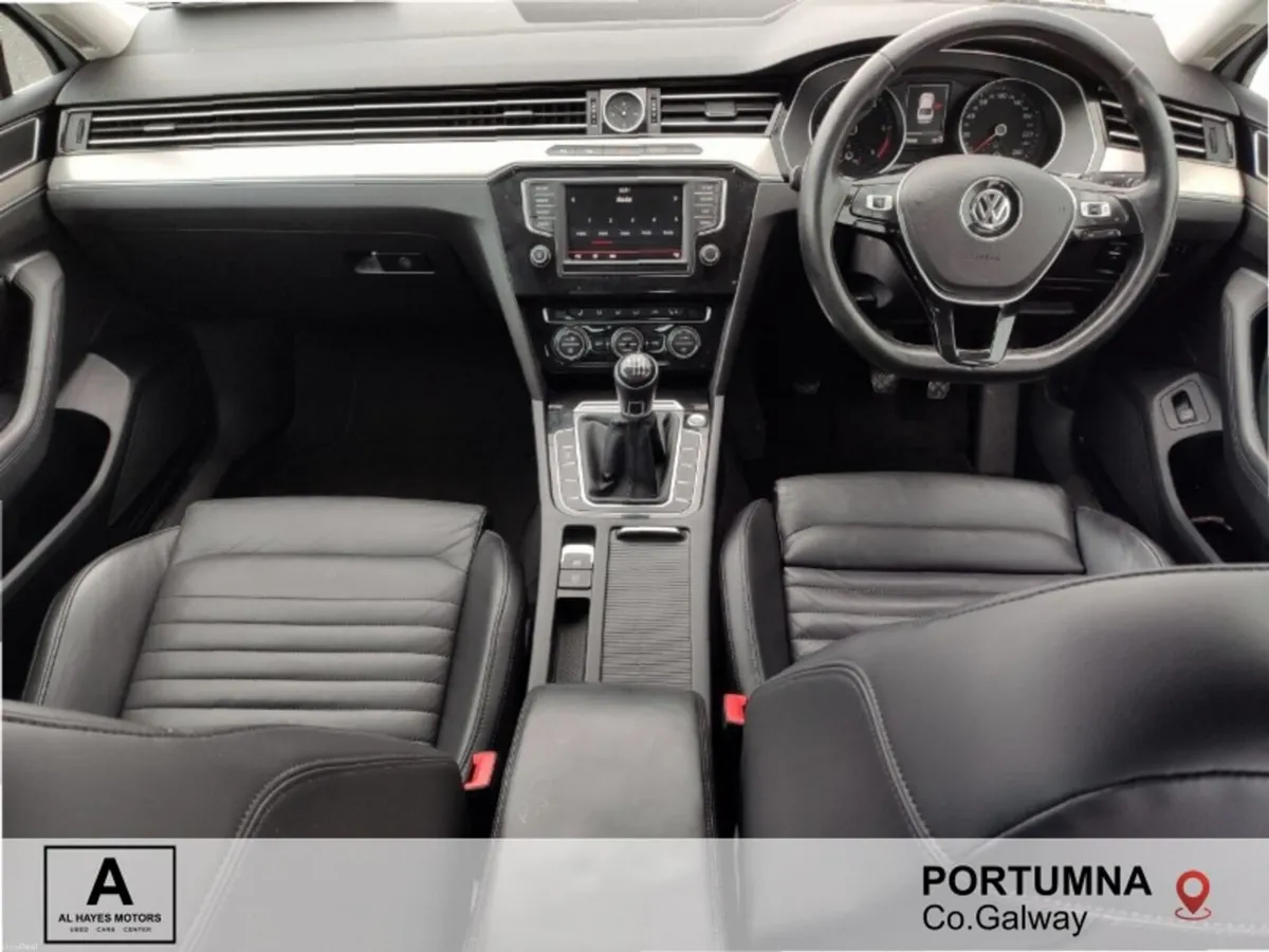 Volkswagen Passat  HIGHLINE SPORTS 1.6 TDI 6SPEED - Image 2