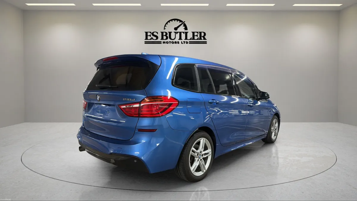 2017 BMW 218d MSPORT AUTO GRAN TOURER 7SEATS - Image 6