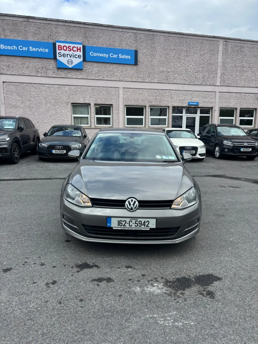 2016 Volkswagen Golf 1.6 TDI Highline - Image 2