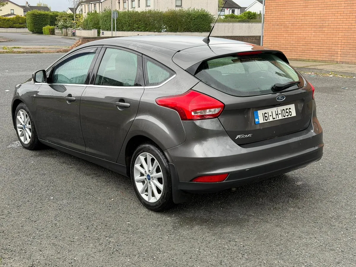 Ford focus 1.5D Titanium 2016 - Image 4