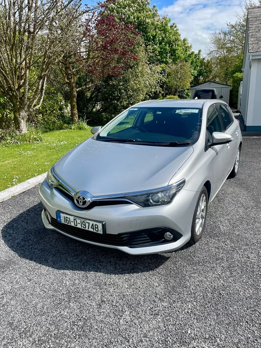 Toyota Auris 1.4 Diesel 2016 - Image 1