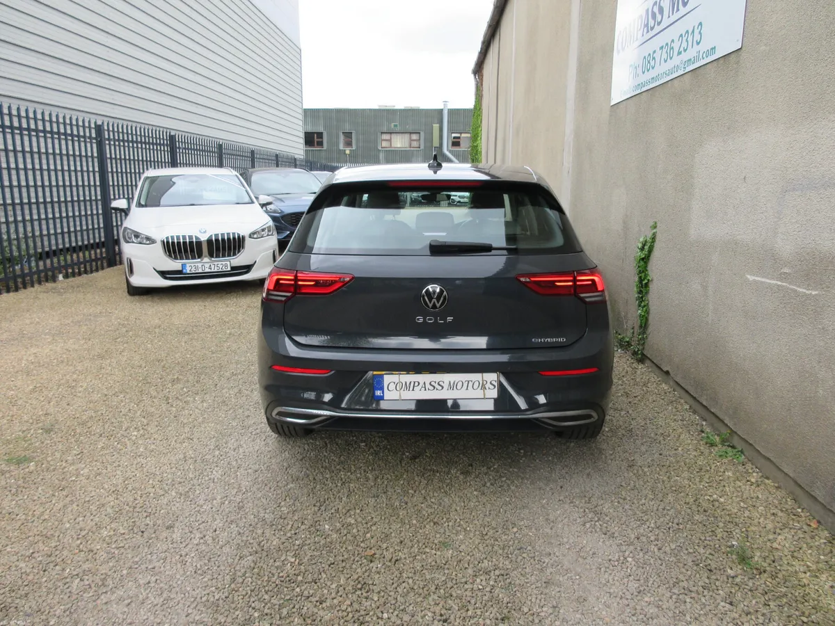 Volkswagen Golf 1.4 TSI E-HYBRID AUTOMATIC - Image 5
