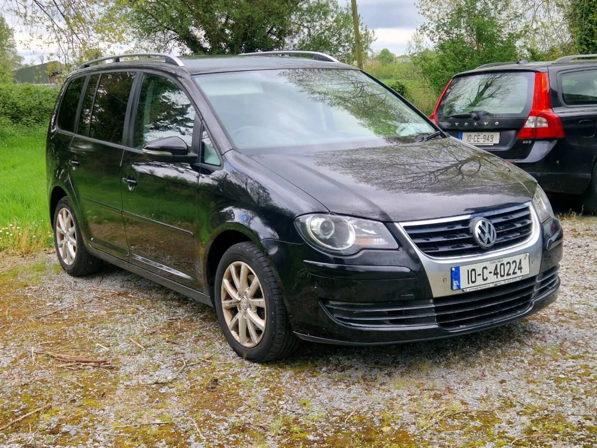 2010 VW TOURAN 1.9TDI 7 SEAT VERY CLEAN - Image 1