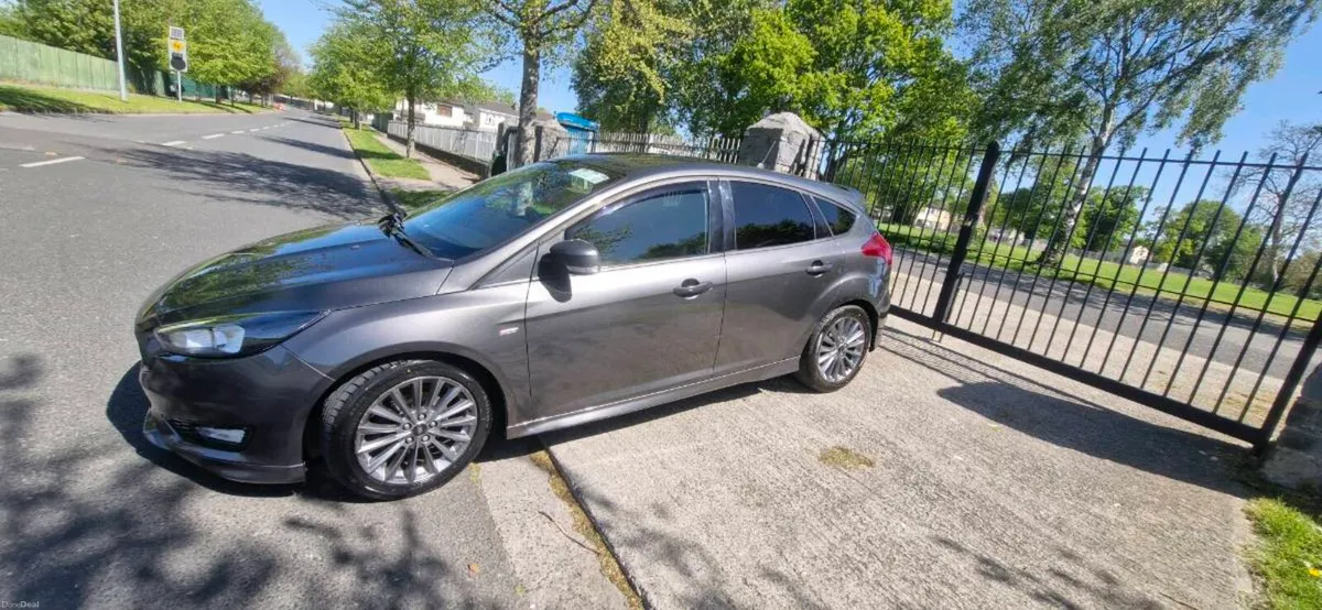Car - Image 1
