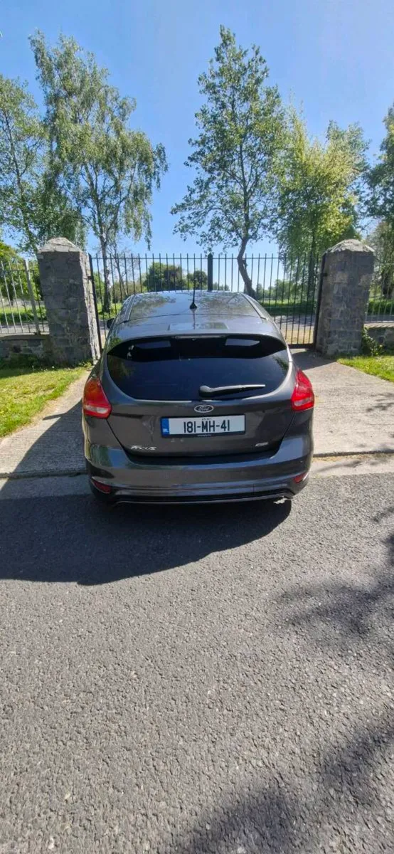 Car - Image 3