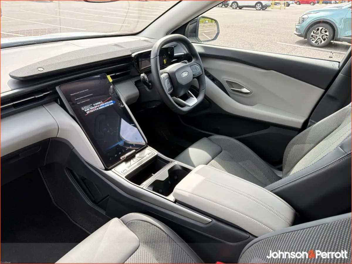 Ford Explorer Select 77kwh Commercial - Image 3