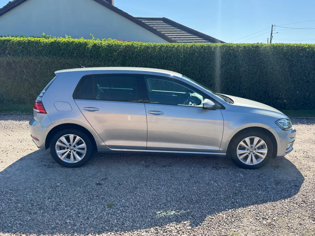 171 Volkswagen Golf Comfortline DSG - Image 3
