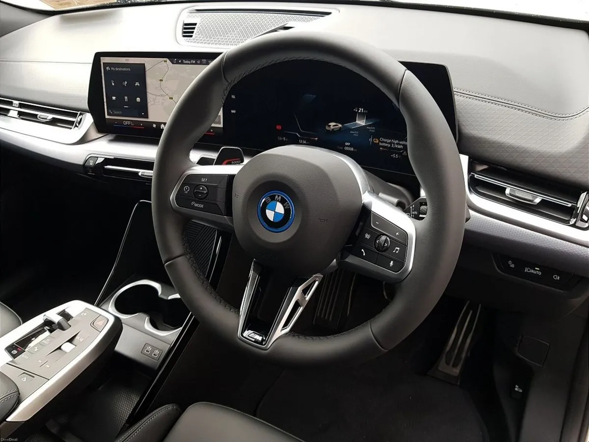 BMW iX2 eDrive20 M Sport - Image 6