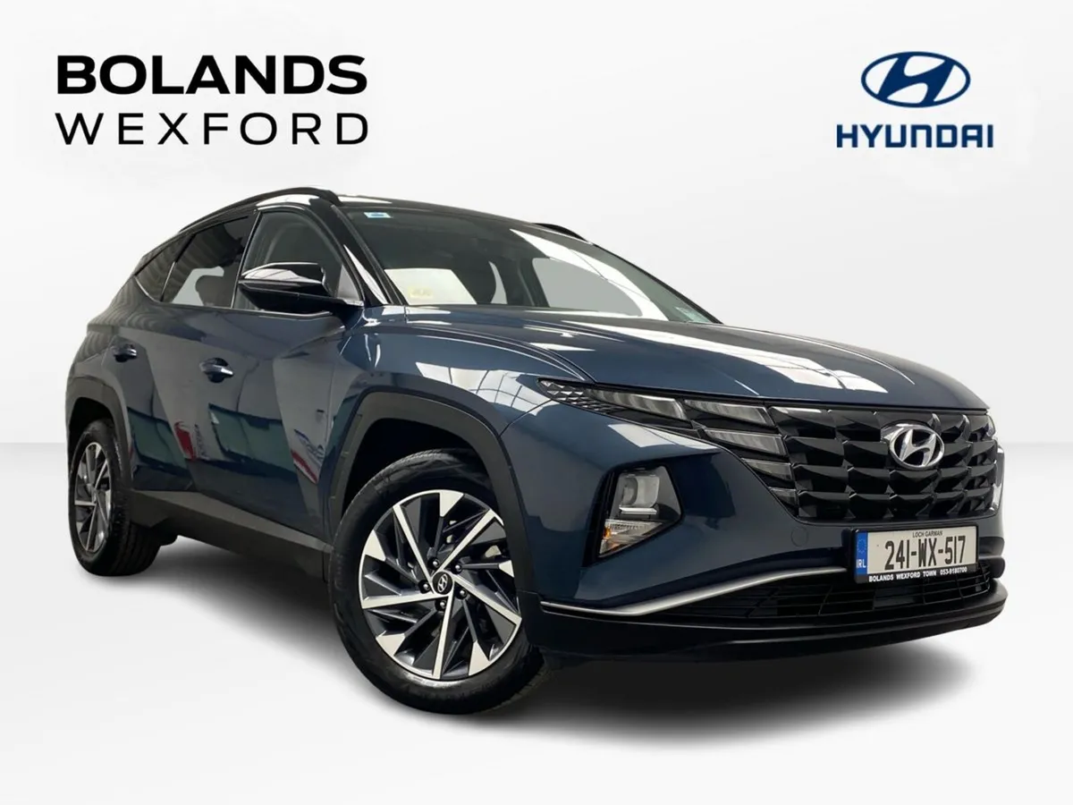 Hyundai Tucson 2WD Executive w.2 Tone Roof - Image 1