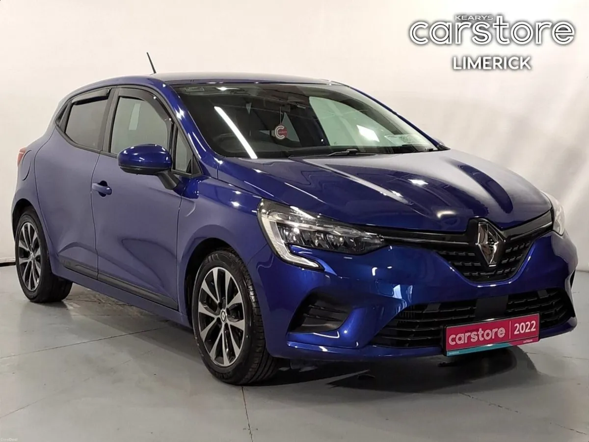Renault Clio Iconic TCe 90 - Image 1