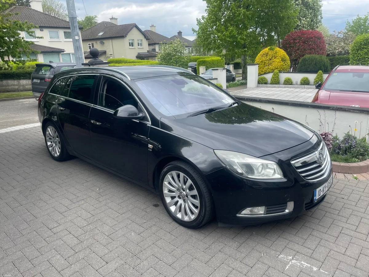 Vauxhall Insignia 2010 - Image 1