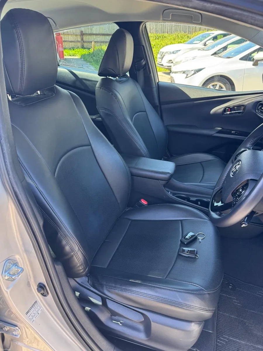 2020 TOYOTA PRIUS (202)  1.8 HYBIRD - 2 YEARS NCT - Image 4