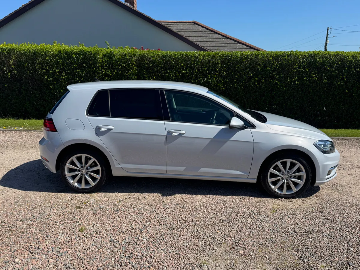 182 Volkswagen Golf Comfortline DSG - Image 3
