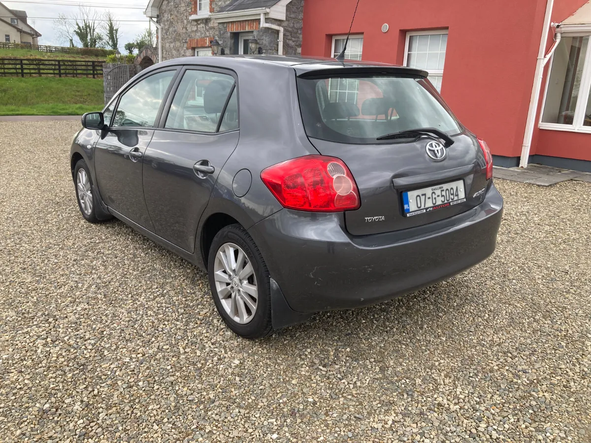 Toyota Auris 2007 Petrol 1.4 - Image 3