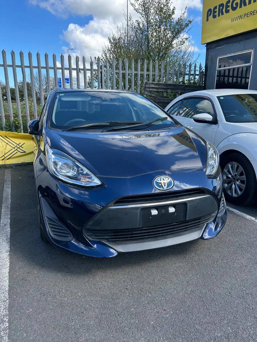 Toyota Aqua - Image 1