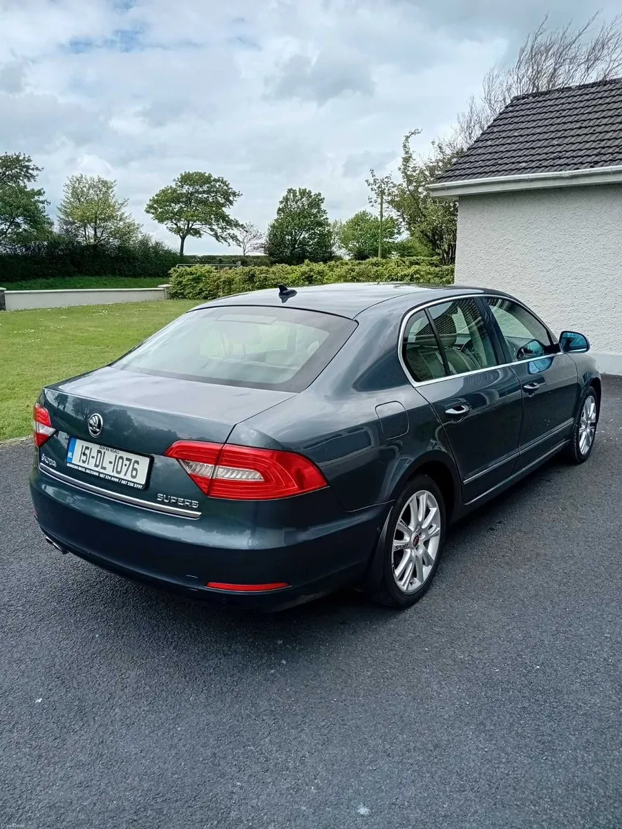 Skoda Superb 2015 - Image 3