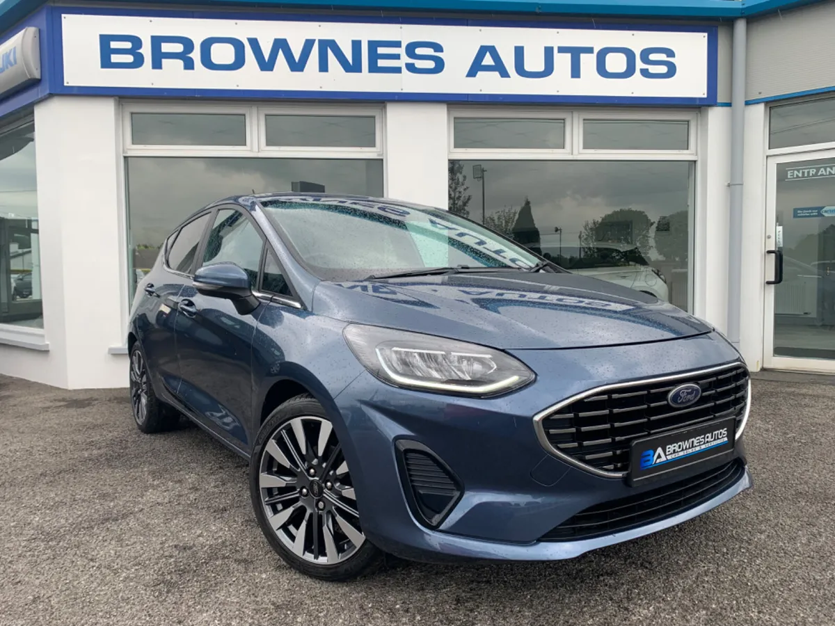 2023 Ford Fiesta Titanium X - Image 4