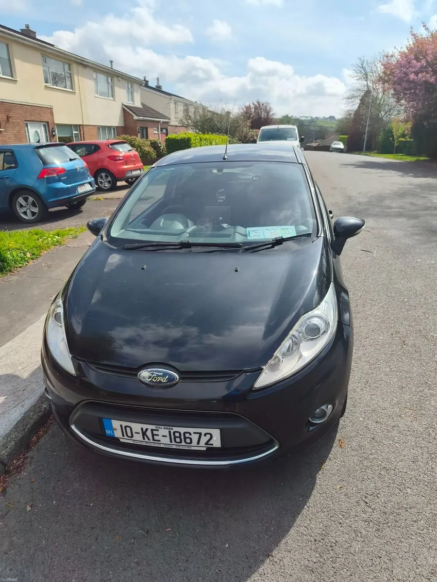 Ford Fiesta 2010 - Image 1