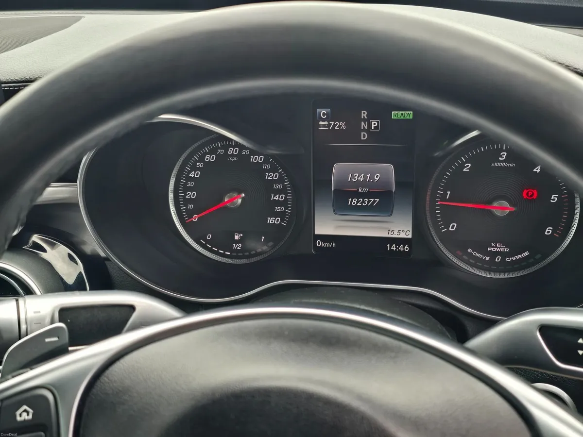 Mercedes-Benz C-Class 2015 - Image 2