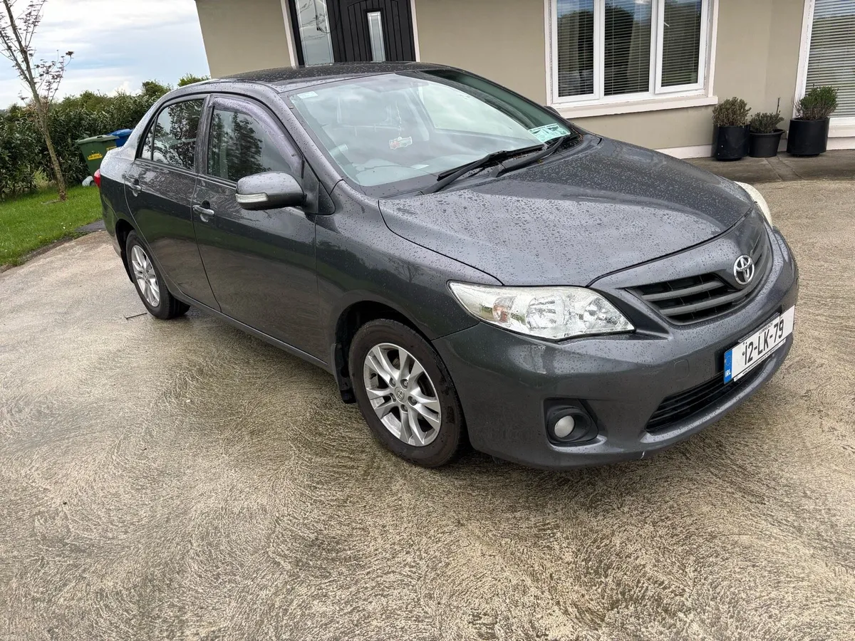 2012 Toyota Corolla - Image 2