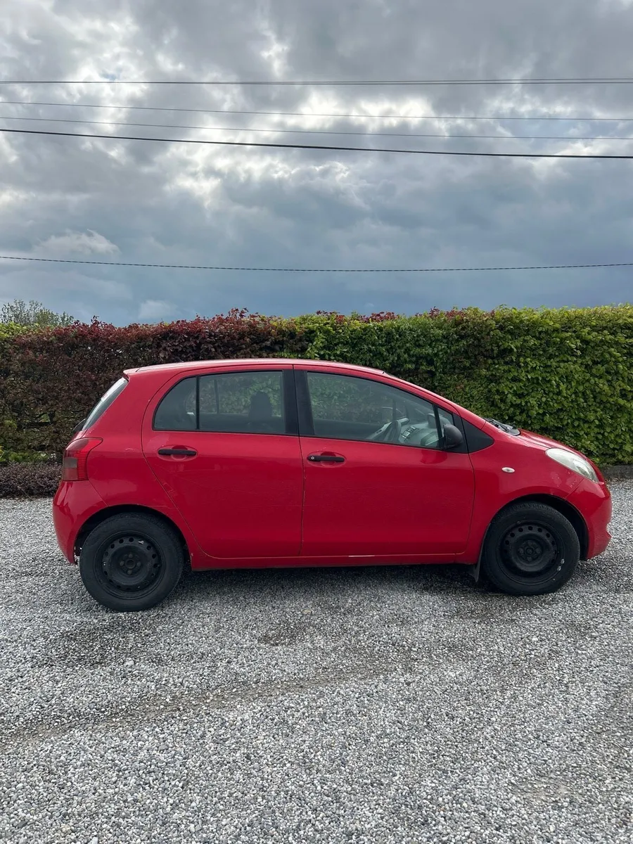 Toyota Yaris 2007 - Image 1