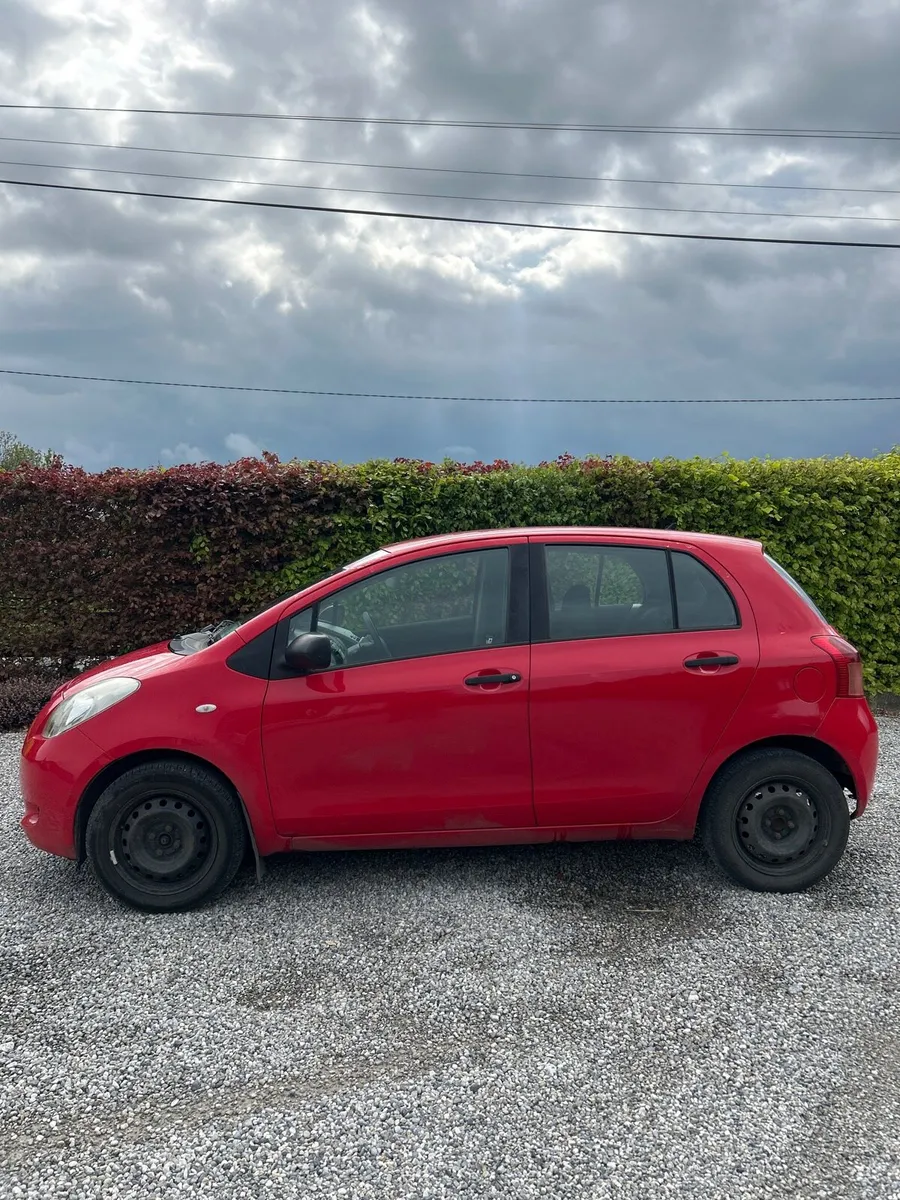 Toyota Yaris 2007 - Image 4