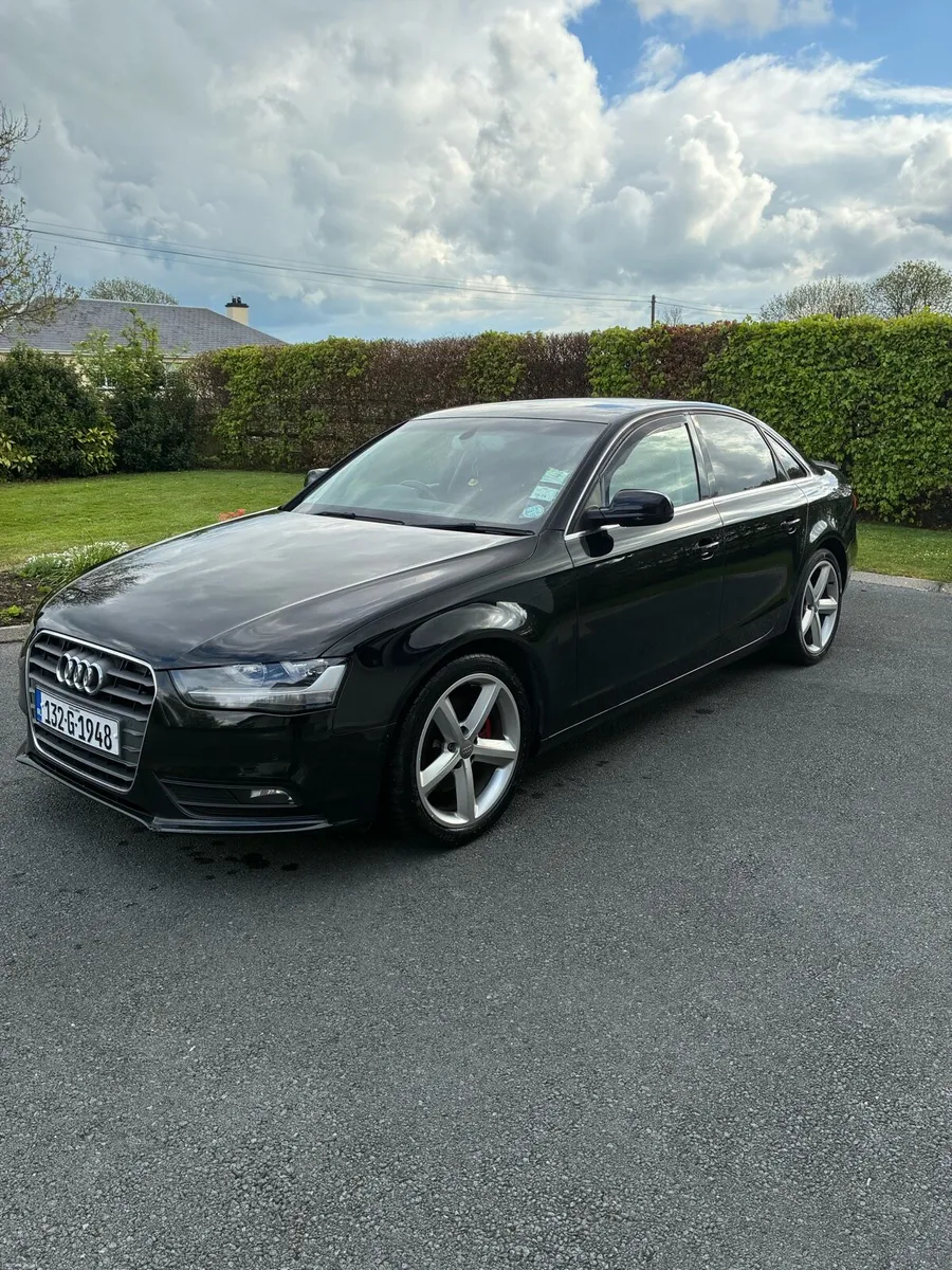* Audi A4 * - Image 1