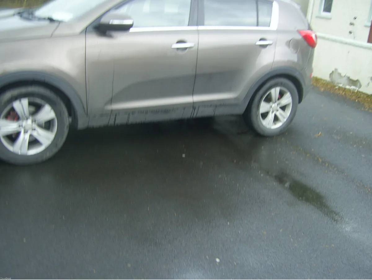 Kia Sportage 1.7D EX MT 5DR 1.7 DSL - Image 3