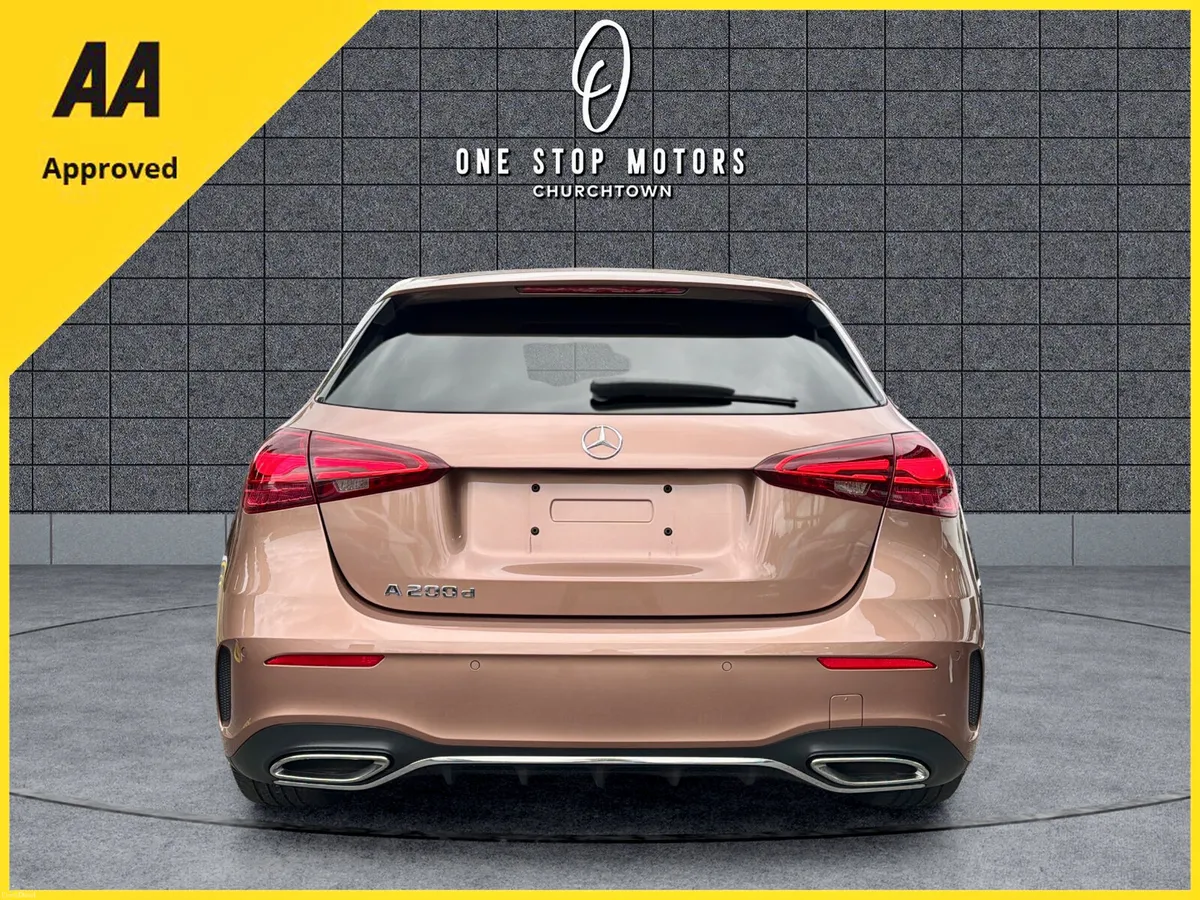 2023 Mercedes-Benz A200D *AMG PREMIUM* ROSE-GOLD - Image 4