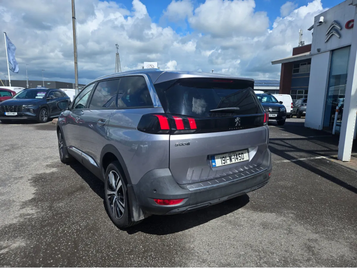 Peugeot 5008 ALLURE 1.5 BLUE HDI 130 A AUTOMATIC - Image 3
