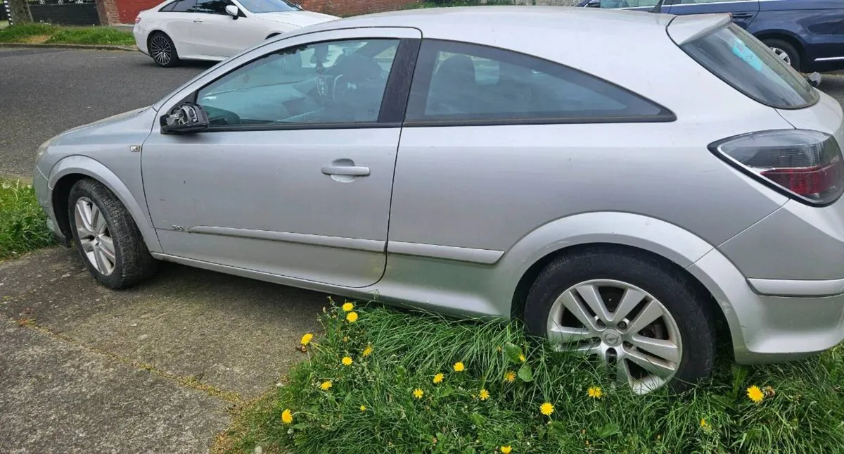 Opel Astra l.4 16V SXI - Image 2
