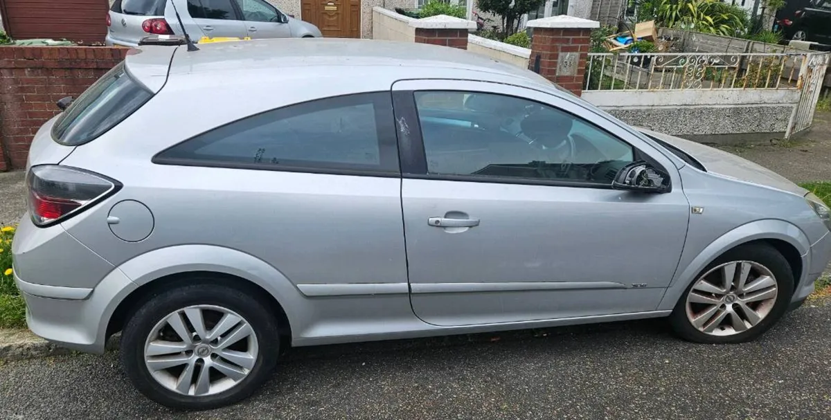 Opel Astra l.4 16V SXI - Image 4