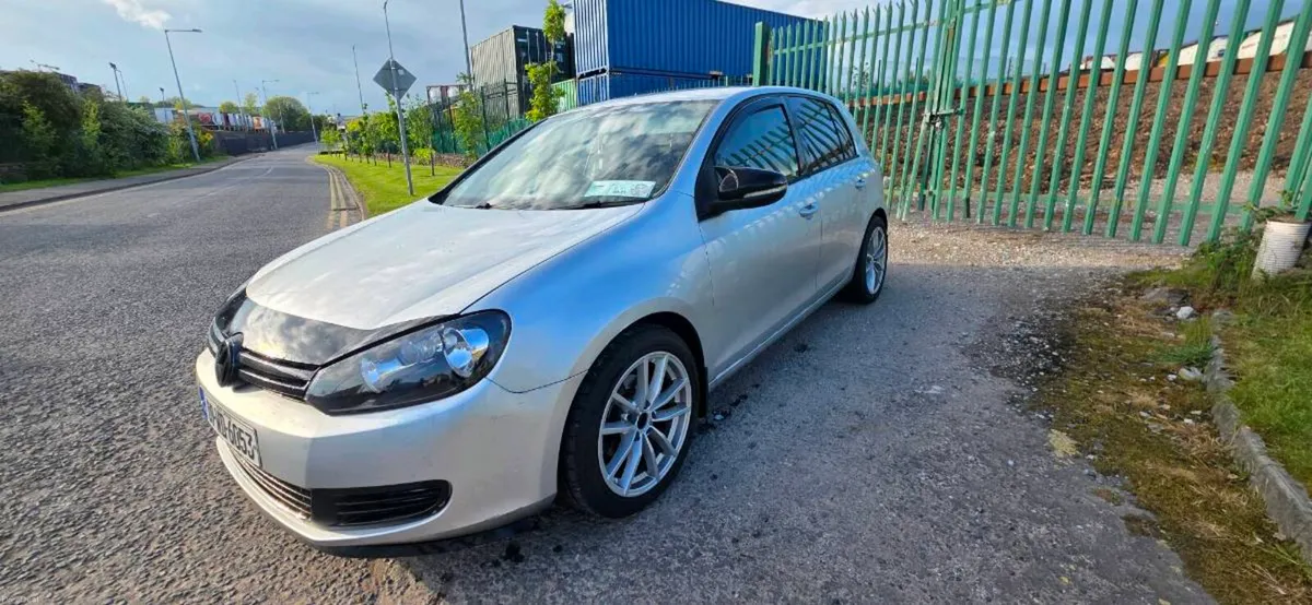 Volkswagen Golf 2.0 Diesel - Image 2