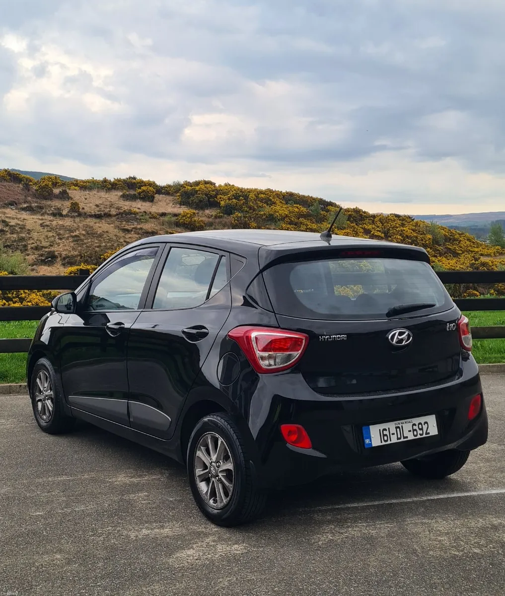 2016 Hyundai i10 **Tested & Taxed** - Image 4