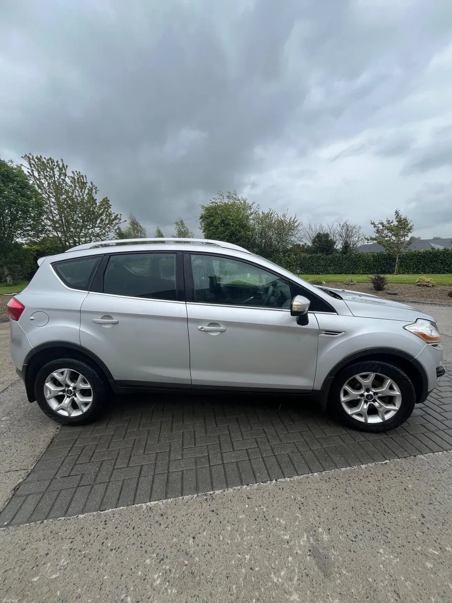 Ford Kuga 2011 - Image 5