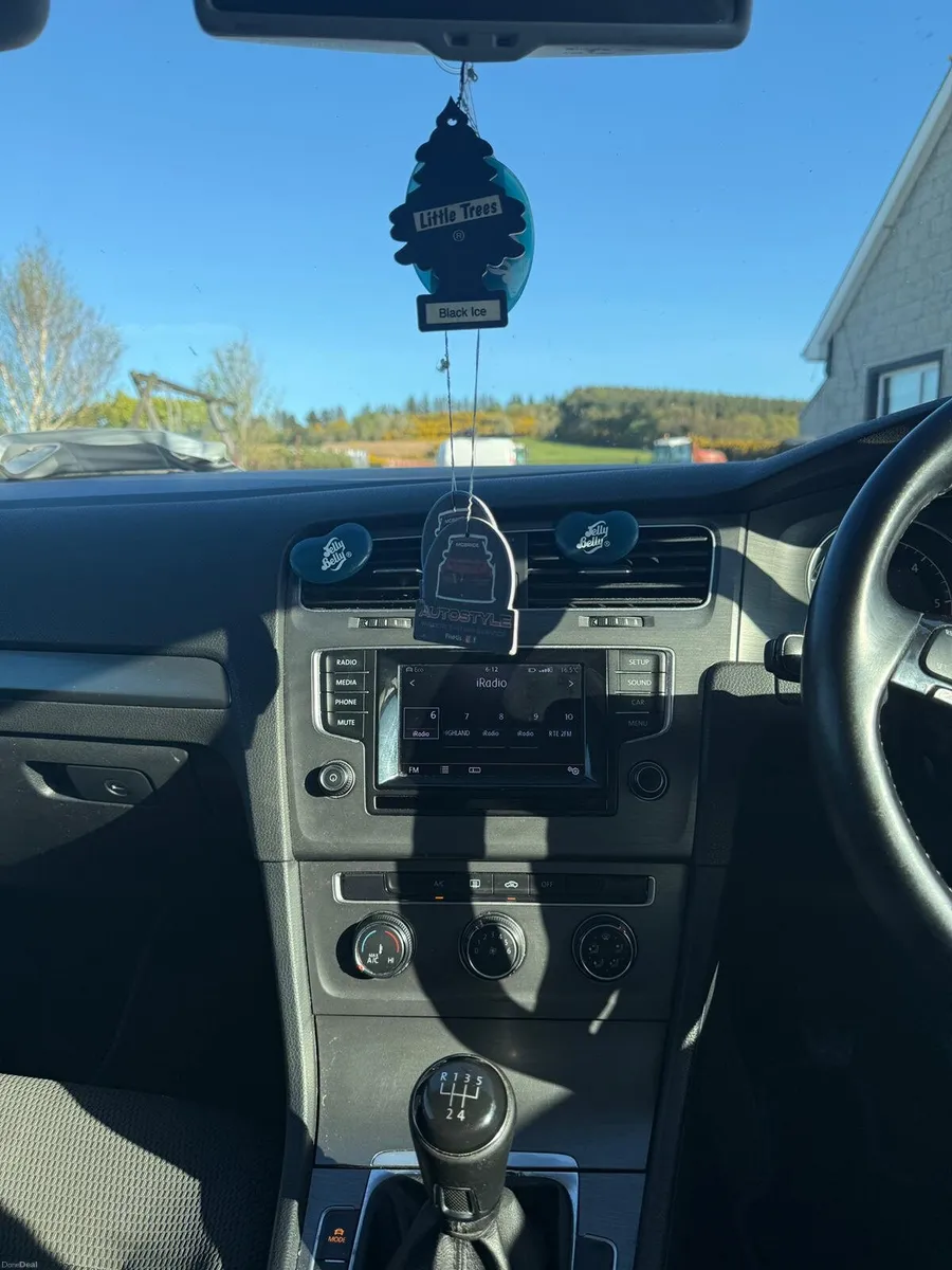 Volkswagen Golf 1.6 TDI SE - Image 2