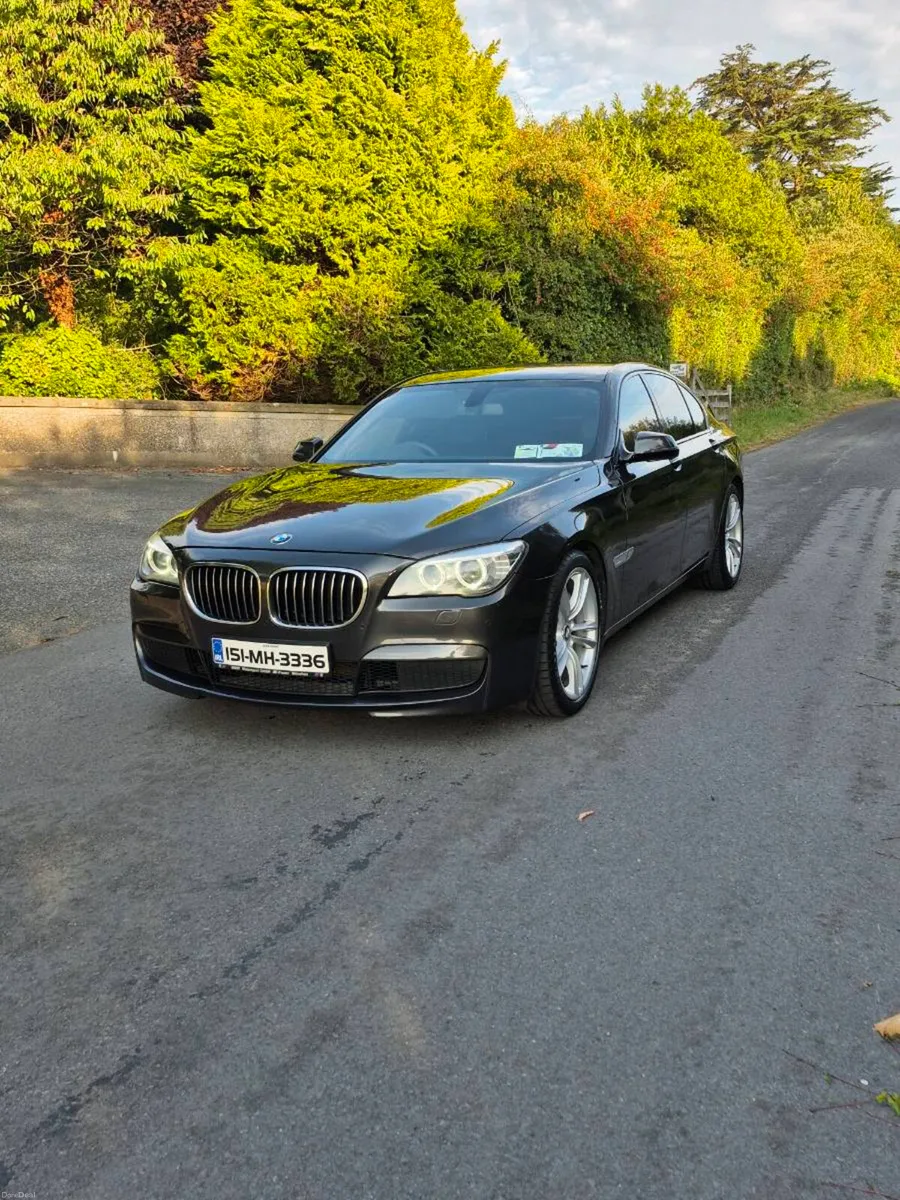 BMW 7 SERIES - Image 4