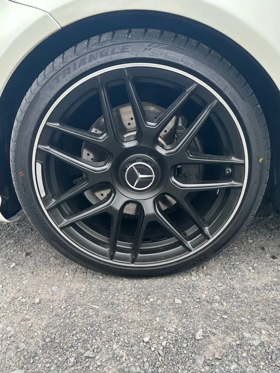 Mercedes cls amg 250 - Image 4