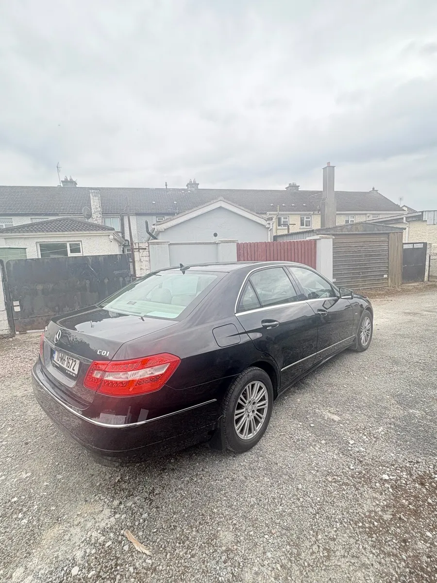 Mercedes Benz E Class E200 Low Mileage [NCT + Tax] - Image 4