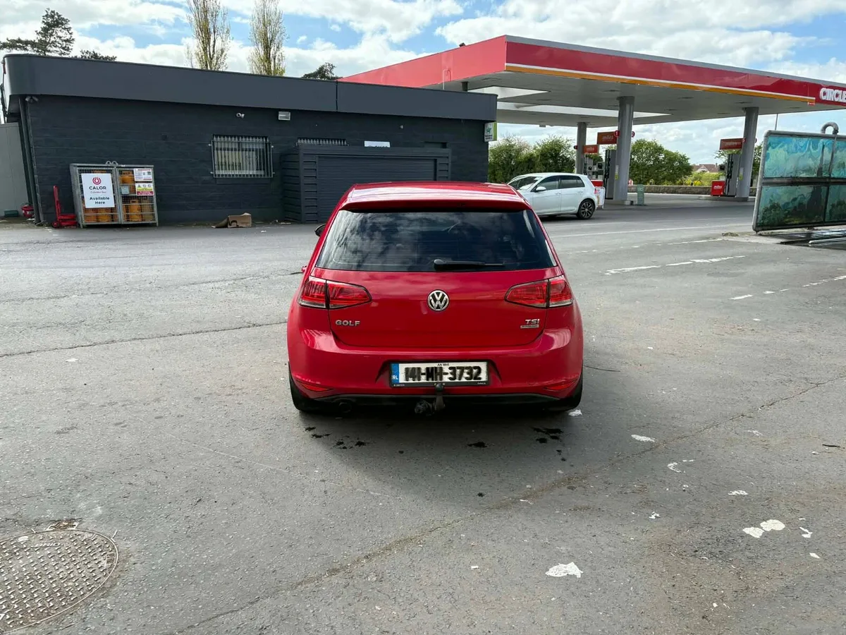 Volkswagen Golf 1.2L TSI upgraded club sport alloy - Image 4