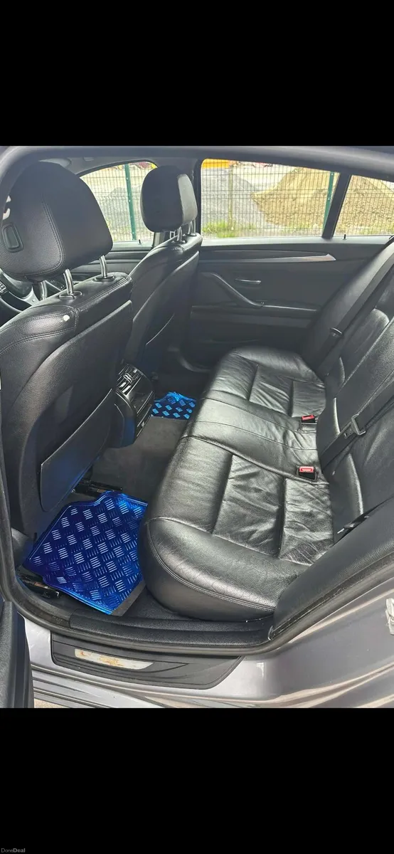 Bmw f10 520 - Image 2