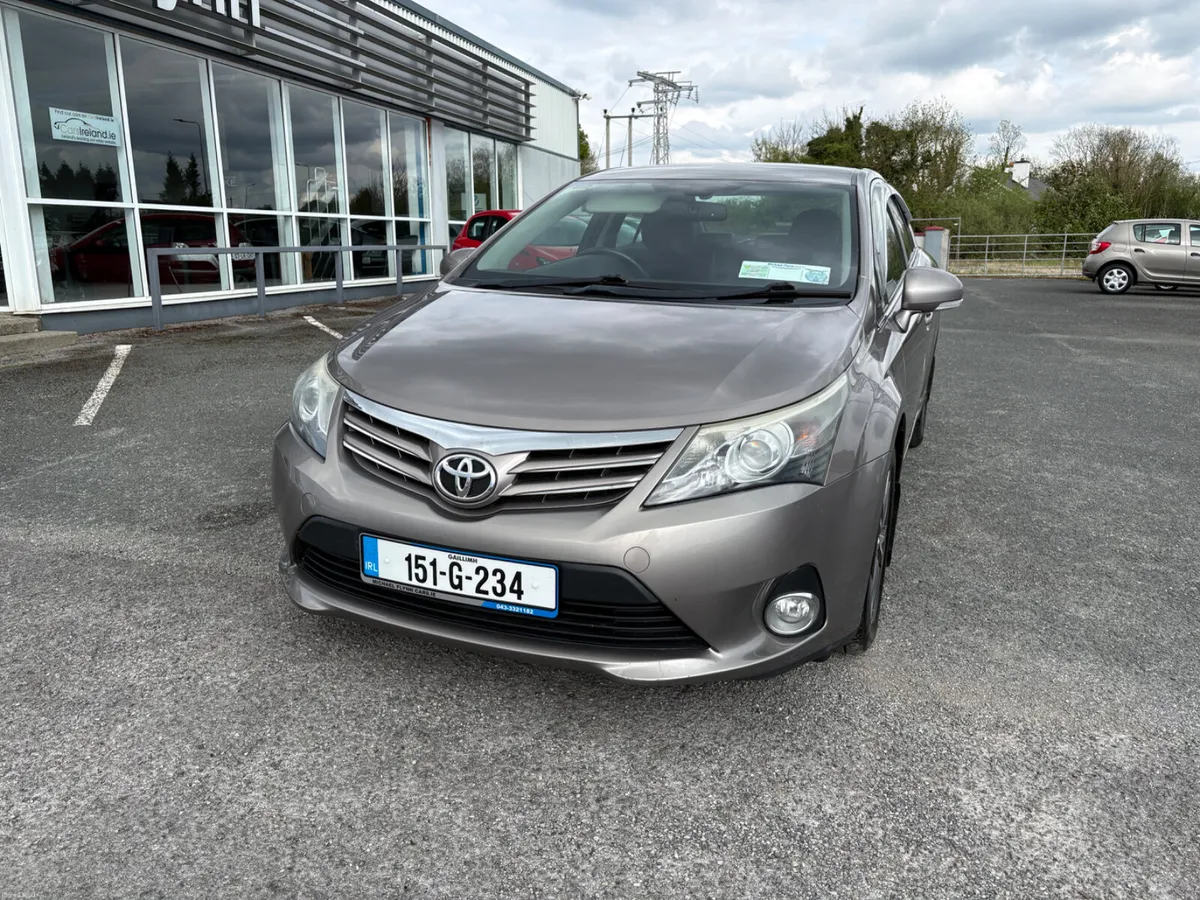 Toyota Avensis 2.0D4D Luna FSH 151 - Image 3
