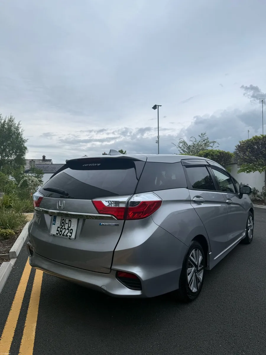 2018 Honda Shuttle - Image 2