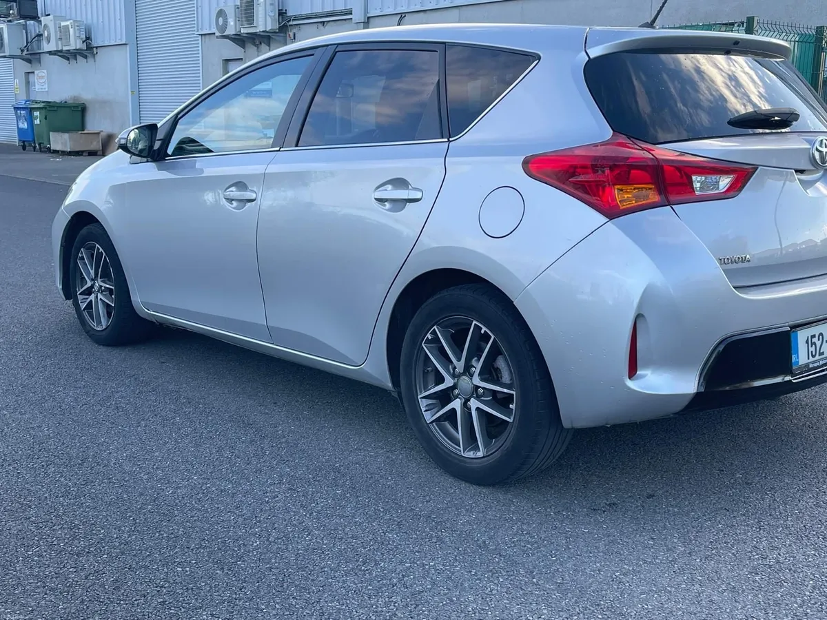 Toyota - Image 3