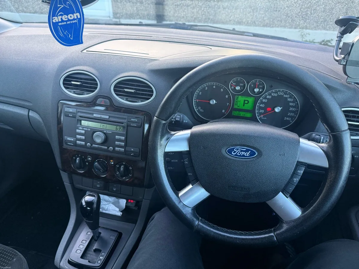 2006 Ford Focus For Sale - Image 3