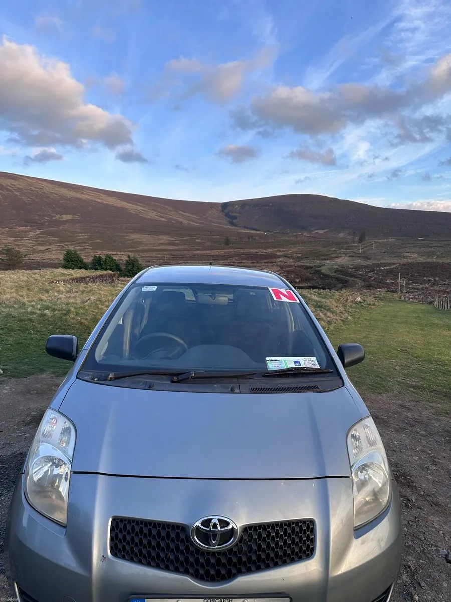 Toyota Yaris 2006 - Image 3