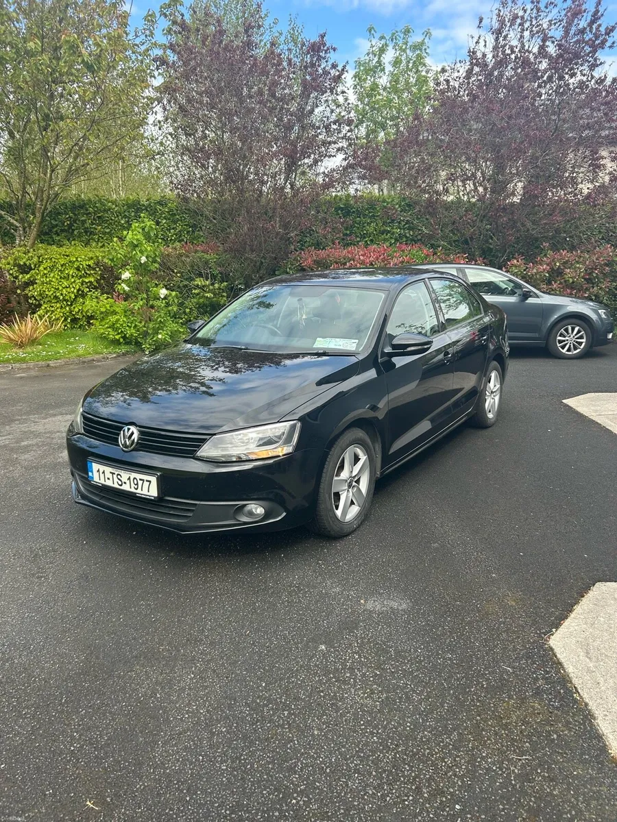 Volkswagen Jetta 2011 - Image 1