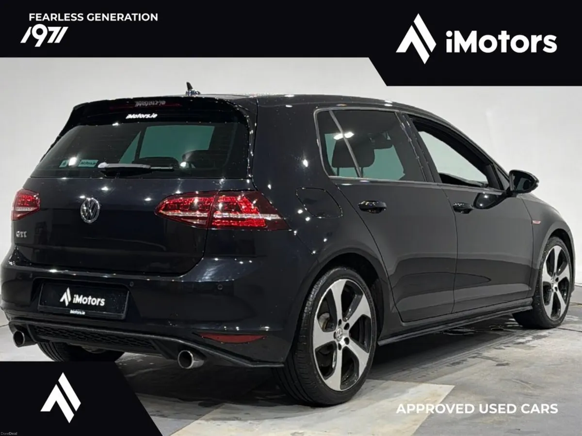 Volkswagen Golf GTI - Image 3
