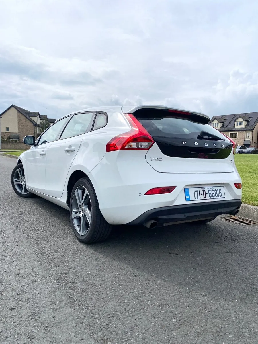Volvo V40 Automatic T3 Low mileage 2017 New NCT - Image 3