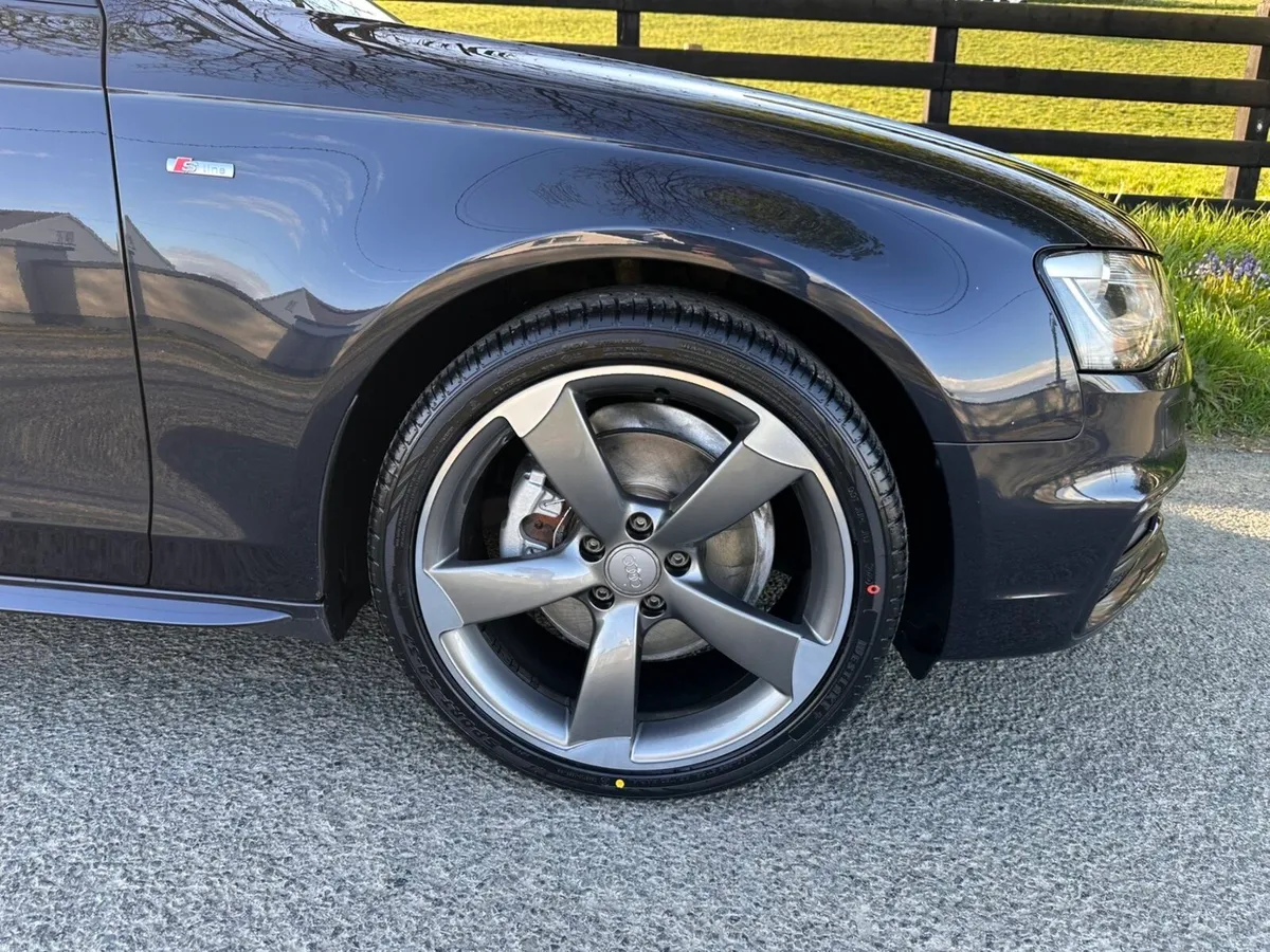 Audi A4 - Image 4
